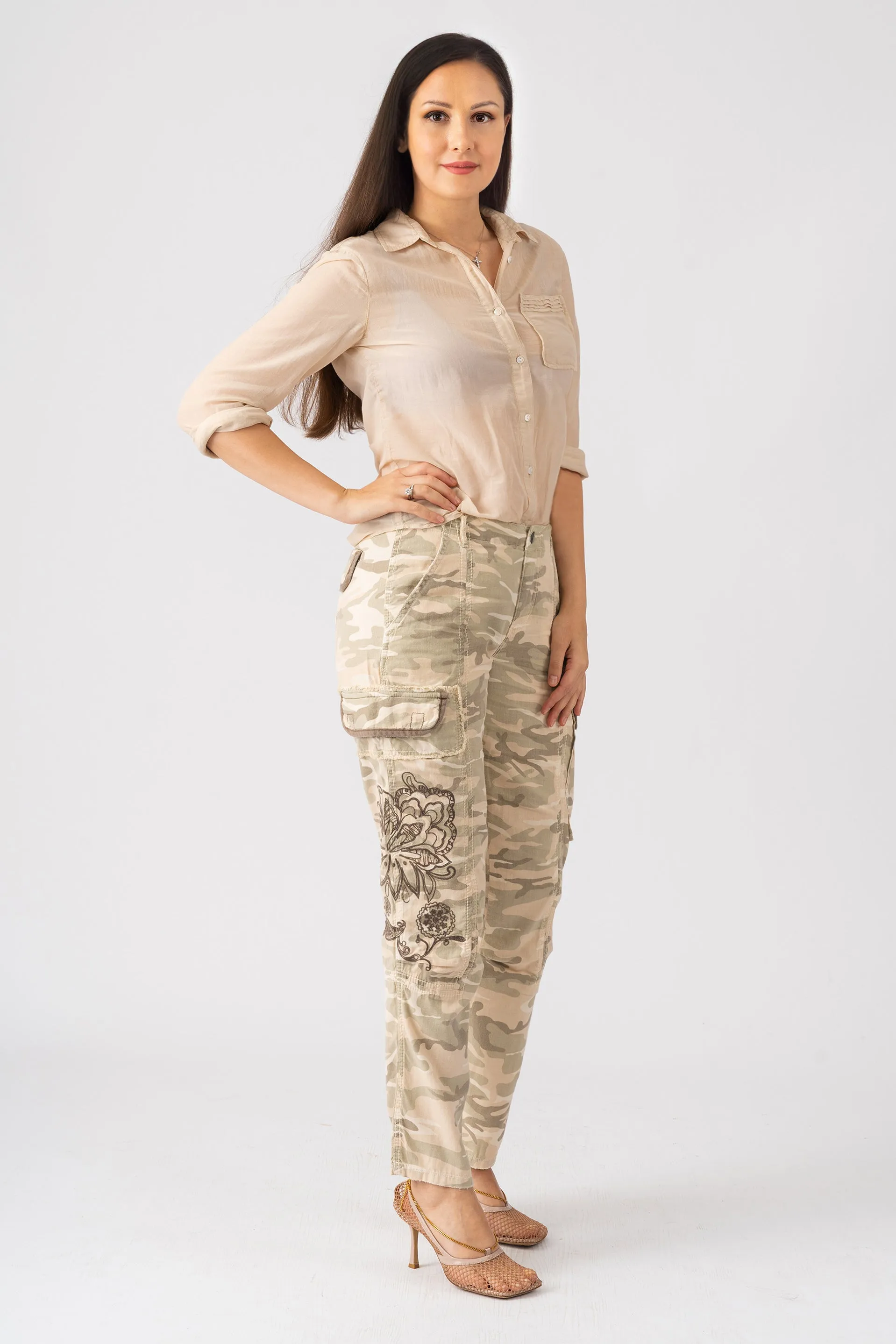 Tencel cargo pants with embroidery in White Camo