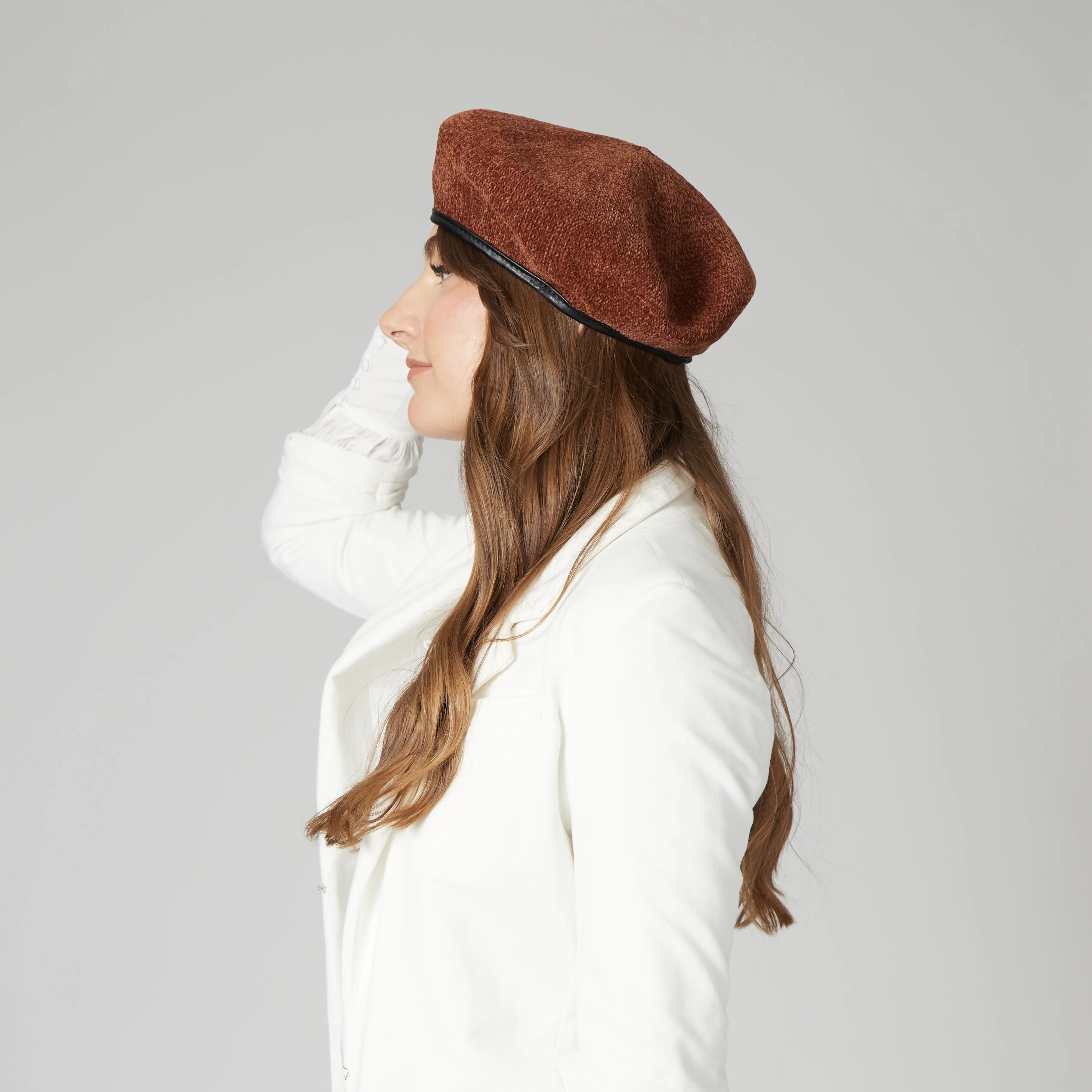 Women's Chenille Beret w/Faux Leather Band