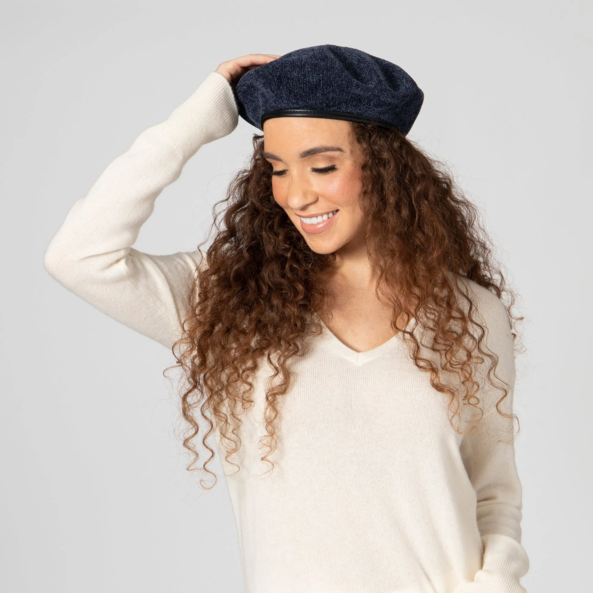 Women's Chenille Beret w/Faux Leather Band